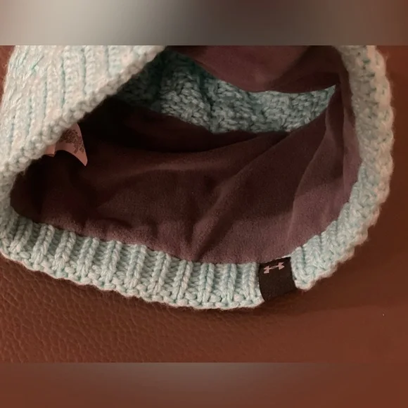 Under Armour Women’s Beanie — Baby Blue - Picture 13 of 14